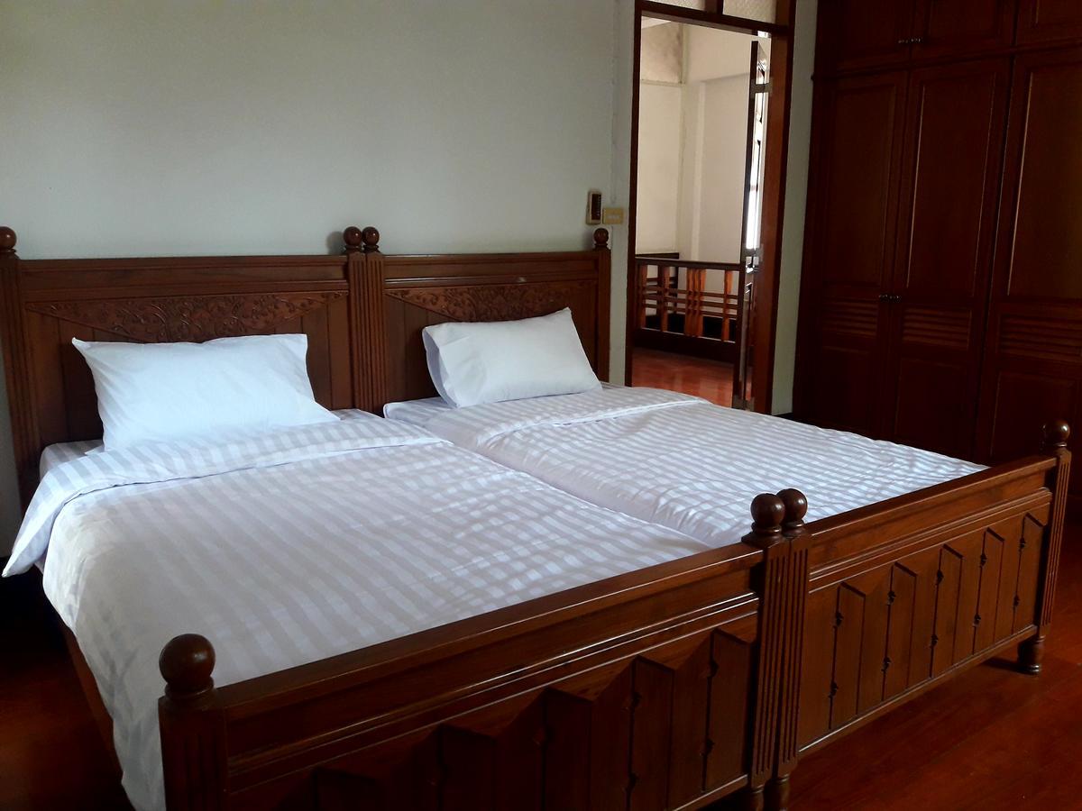 Coc Guest House & Hostel Chiang Mai Buitenkant foto
