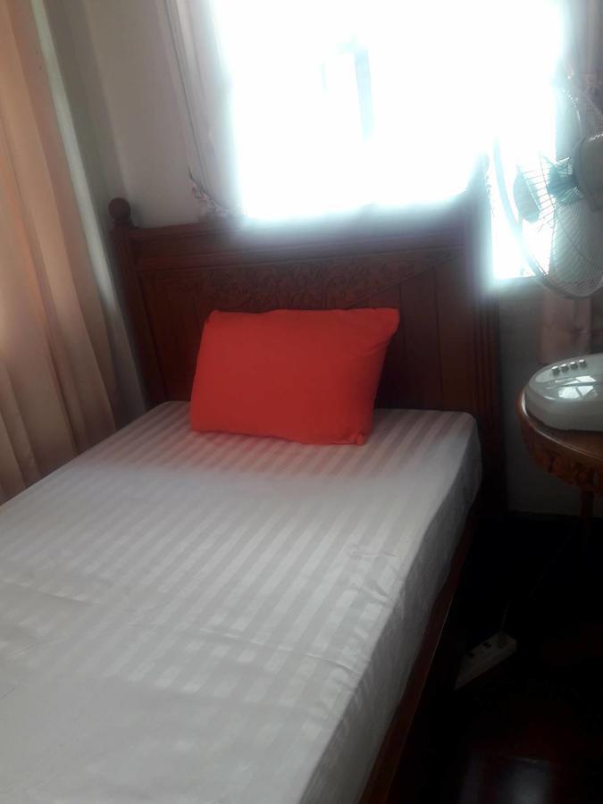 Coc Guest House & Hostel Chiang Mai Buitenkant foto