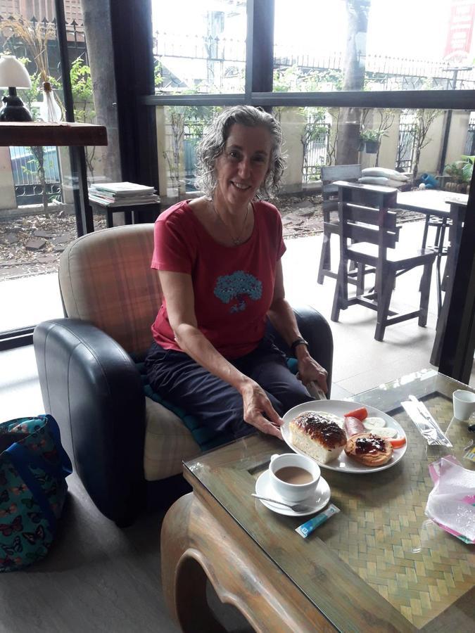 Coc Guest House & Hostel Chiang Mai Buitenkant foto