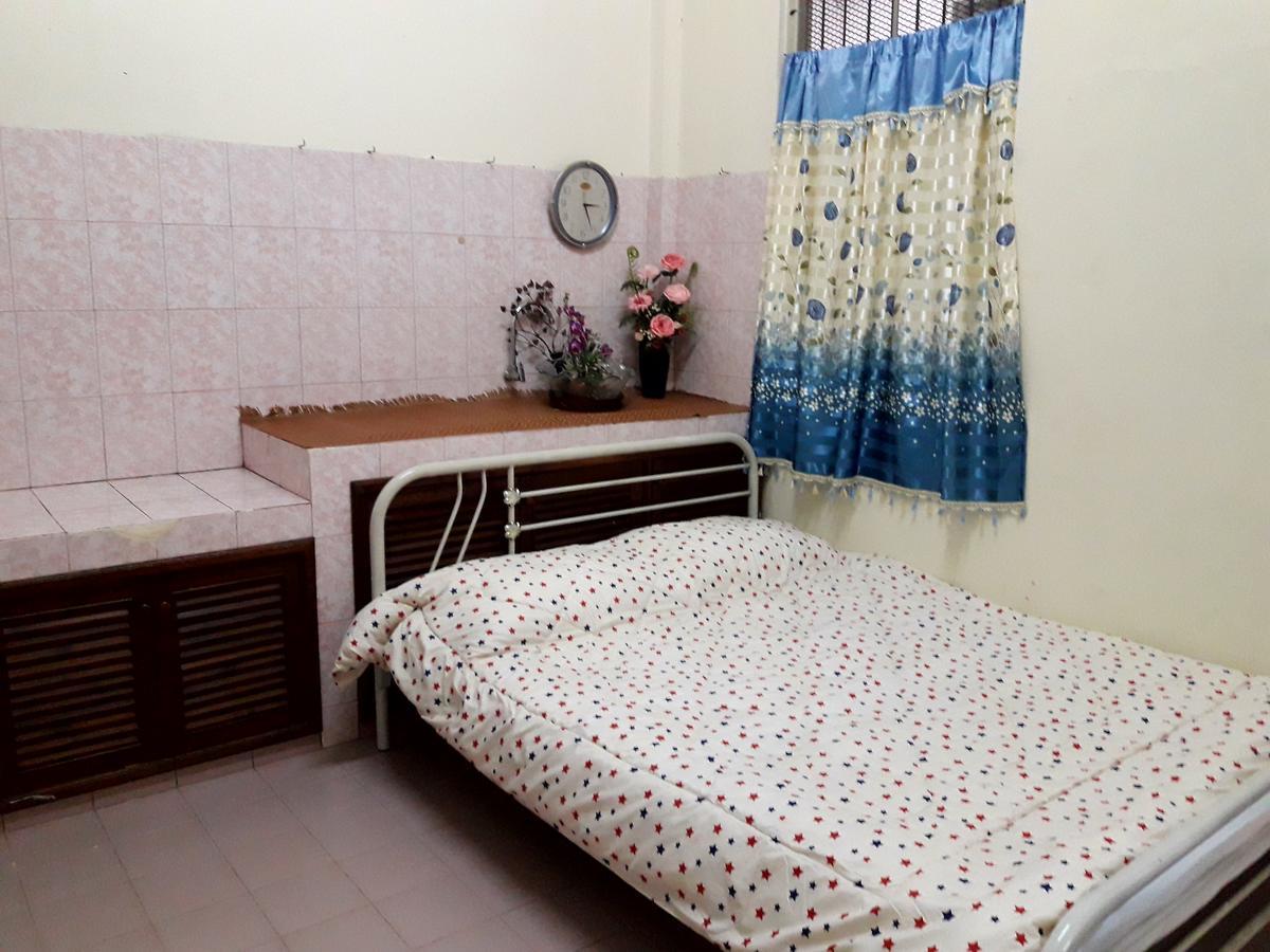 Coc Guest House & Hostel Chiang Mai Buitenkant foto